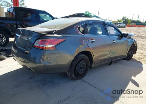 2014 Nissan Altima 2.5 S from USA, damaged, VIN 1N4AL3AP3EC408741